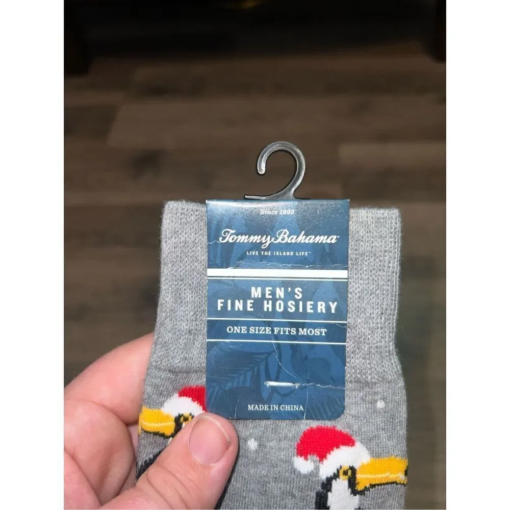 Tommy Bahama Men’s Fine Hosiery Grey Toucans Christmas Socks NEW 1 Pair